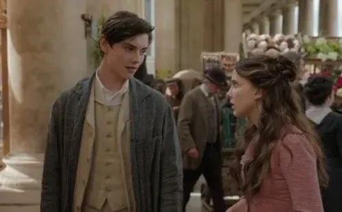 Louis Partridge y Millie Bobby Brown. Foto: (Netflix)