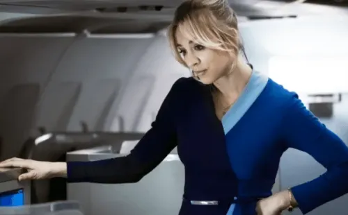 ‘The Flight Attendant’ vuelve con una segunda temporada. Fuente: (Imbd)