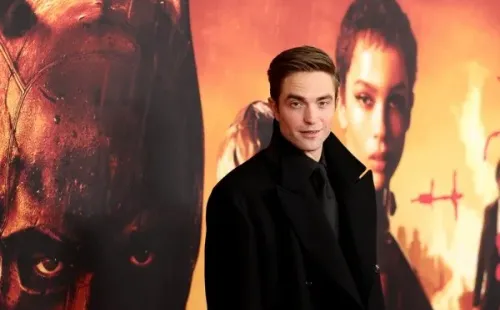 Robert Pattinson