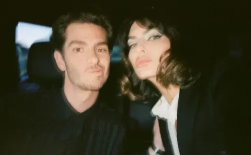 Alyssa Miller y Andrew Garfield. Foto: (@luvalyssamiller)