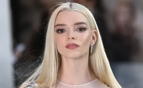 Anya Taylor-Joy se hizo pasar por Elsa. Foto: (Getty)