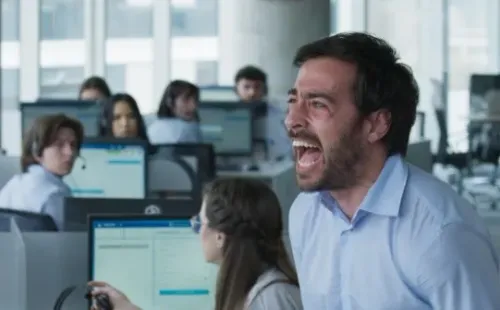 Nicolás Francella como Axel. Foto: (Warner Bros)