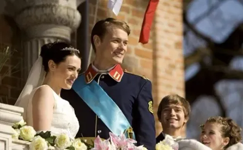 Sam Heughan en A Princess for Christmas. Foto: (IMDB)