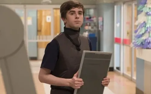 Freddie Highmore en la piel de Shaun Murphy. Foto: (IMDB)