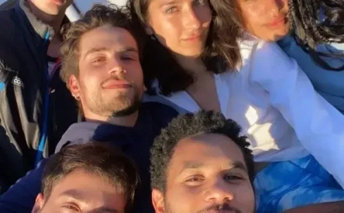 La foto compartida por Maravilla Alonso con el equipo de Bienvenidos a Edén.