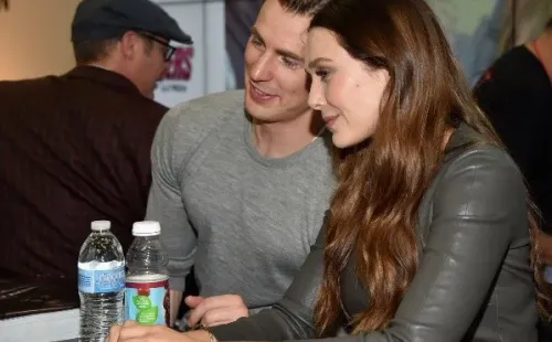 Chris Evans y Elizabeth Olsen. Foto: (Getty)