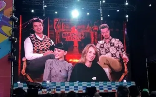 Parte del reparto de Stranger Things en la Argentina Comic-Con 2022
