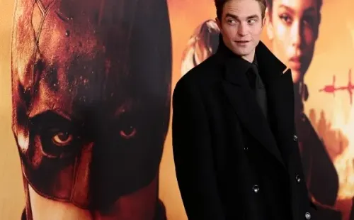 Robert Pattinson