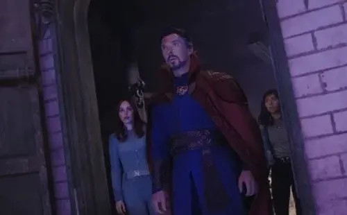 Las fotos oficiales de los Illuminati en Doctor Strange 2 (IMDb).