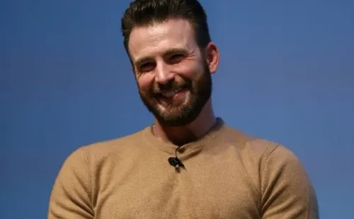 Chris Evans: ¿tercero en discordia? (Getty).