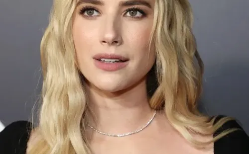 Emma Roberts produce La Primera Muerte de Netflix (Getty).