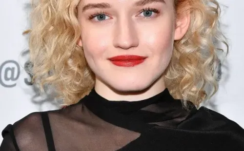 Julia Garner (Getty).