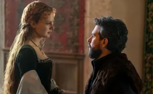 Alicia Von Rittberg y Tom Cullen (Foto: StarzPlay)