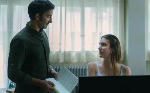Luciana y Esteban Rey. Foto: (Netflix)