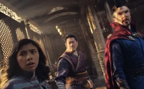 Benedict Cumberbatch protagonizó Doctor Strange (IMDb).