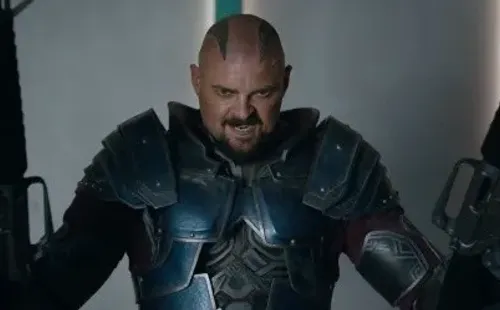 karlurban-thorragnarok-2017