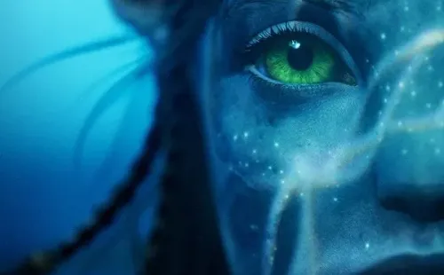 James Cameron dirige Avatar: The Way of Water (IMDb).