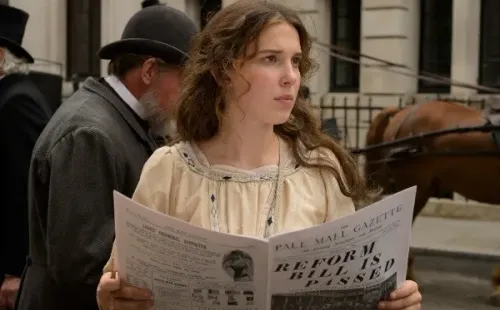 Millie Bobby Brown en Enola Holmes. Foto: (Netflix)
