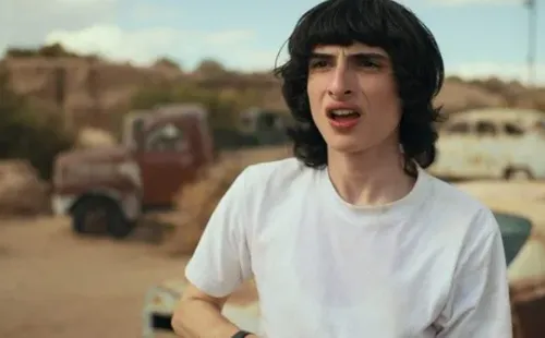 Mike sorprendido una vez más. Foto: (Netflix)