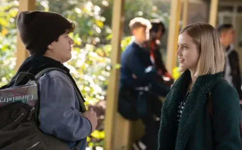 Honor Society, protagonizada por Angourie Rice y Gaten Matarazzo (Paramount+).