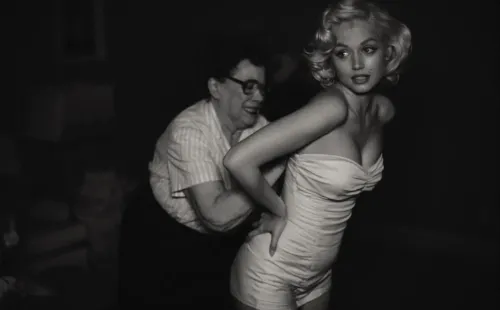 Ana de Armas como Marilyn Monroe para Blonde (Netflix).