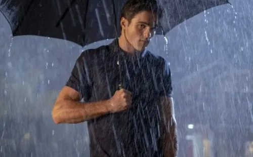 Jacob Elordi como Nate Jacobs en Euphoria (HBO Max).