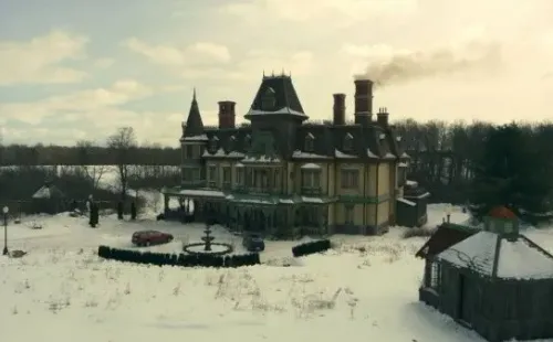 mansionkeyhouse-lockeandkey-netflix