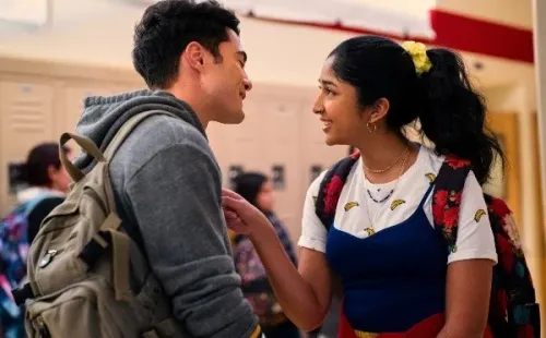 Devi y Paxton. Foto: (Netflix)