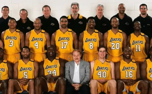 LA Lakers: El legado (Star+).