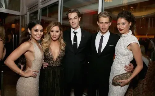 Ashley Tisdale presentó a Austin Butler y Vanessa Hudgens (Getty).