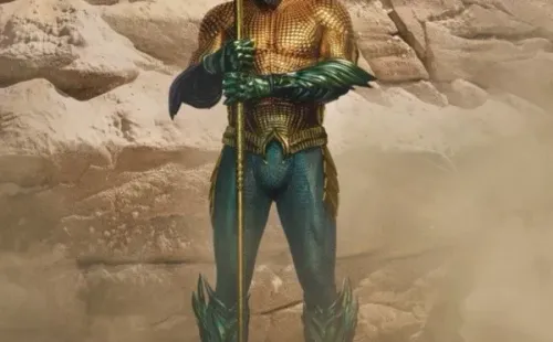 Jason Momoa protagoniza Aquaman de DC Comics (IMDb).