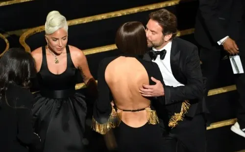 Lady Gaga, Irina Shayk y Bradley Cooper en los Premios Óscar (Getty).