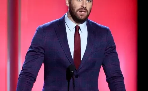 Armie Hammer busca recuperar su carrera. Foto: (Getty)