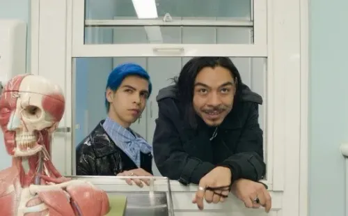 Los Espookys (IMDb).