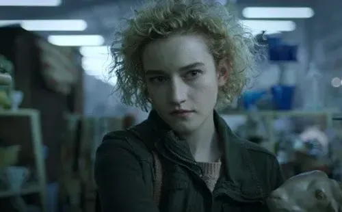 ozark julia garner