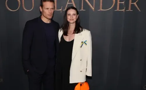 Sam Heughan y Caitriona Balfe son los protagonistas de Outlander. Foto: (Getty)