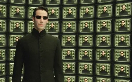 Keanu Reeves en Matrix (IMDb).