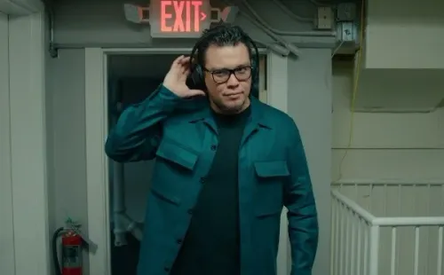 Franco Escamilla: voyerista auditivo (Netflix).