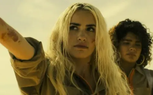 Lali Espósito protagonizó Sky Rojo (Netflix).