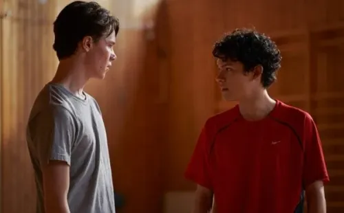 Los protagonistas de Jóvenes Altezas. Foto: (Netflix)