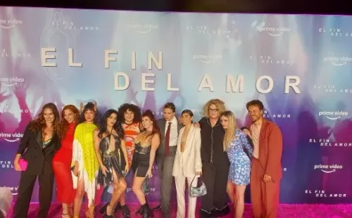 El elenco completo de El fin del Amor. Foto: (Noelia Ríos)