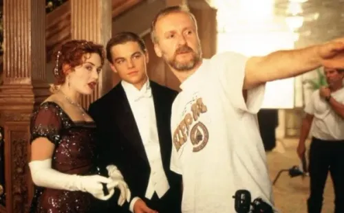 James Cameron con DiCaprio y Winslet. Foto: (IMDB)
