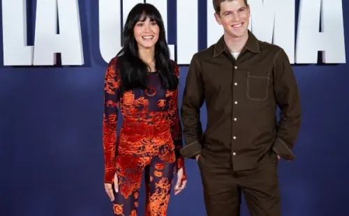 Aitana y Miguel Bernardeau protagonizan La Última en Star+ (Getty).