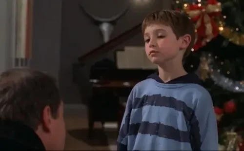 Mi Pobre Angelito 4 (IMDb).