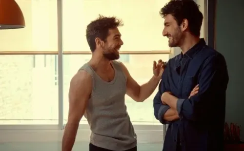 Smiley, la exitosa serie española con Carlos Cuevas y Miki Esparbé (Netflix).