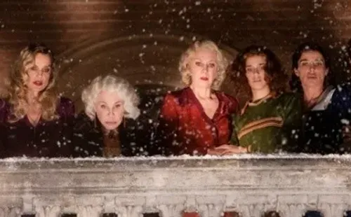 La película italiana cargada de comedia y misterio que es furor en Netflix (IMDb).