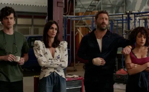 Peter Mark Kendall es Stan Loomis en Caleidoscopio (Netflix).