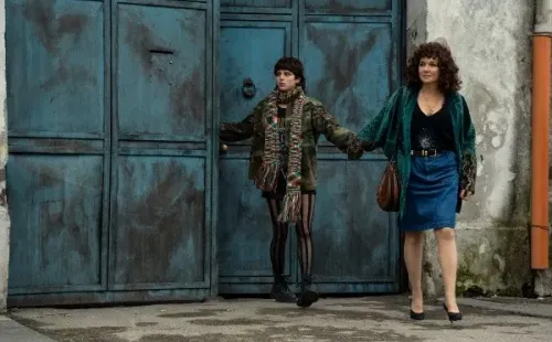 La vida mentirosa de los adultos, la nueva serie italiana en streaming (Netflix).