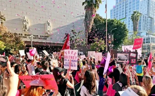 La tutela de Britney Spears terminó en el 2021