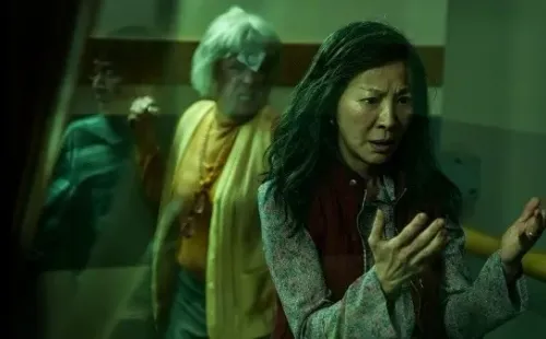 todo en todas partes al mismo tiempo